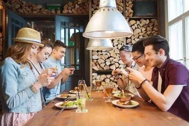 昆明小程序开发就找美途网络 昆明小程序开发 昆明网站开发 www.kmvxin.com